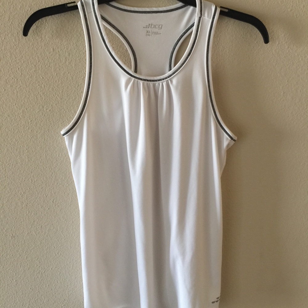 women's dry-fit white tank top